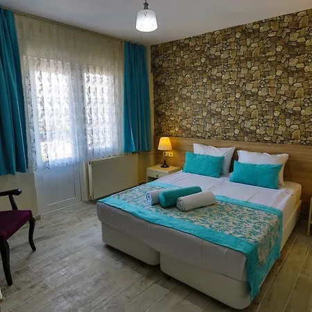 Sunset Garden Bed & Breakfast Kusadasi